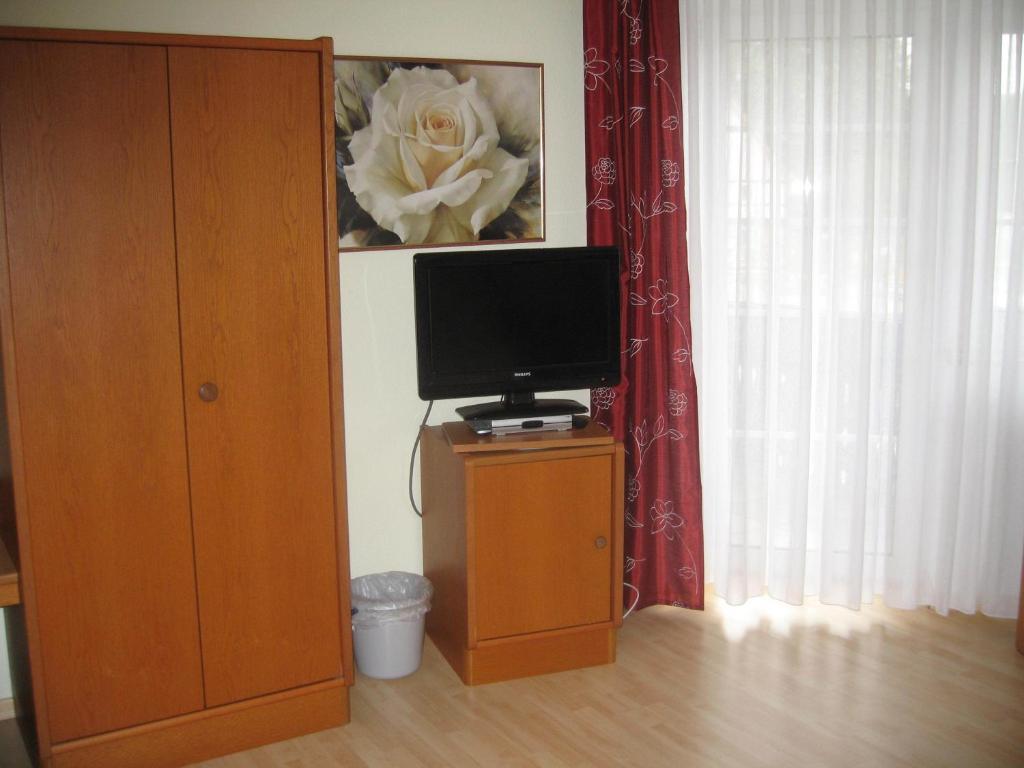 Hotel Alt-Holzhausen Bad Pyrmont Quarto foto